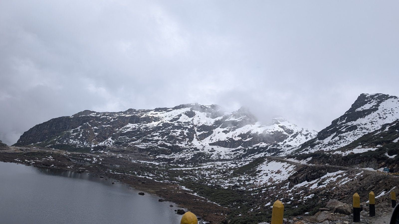 Bum La Pass high altitude Indo China border pass